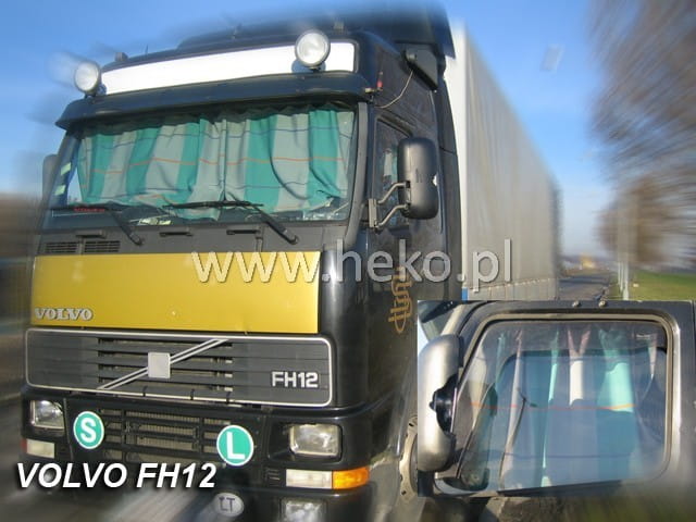 Ανεμοθραύστες για Volvo FH12 / NH12 / FH16 1993+ / SH12 Φιμέ της Heko Σετ 2τμχ 31213 1 Volvo FH12 NH12 FH16 1993 SH12 Φιμέ Ανεμοθραύστες Heko Σετ 2τμχ